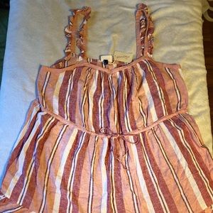 Women’s Universal Thread 4XL casual dress.